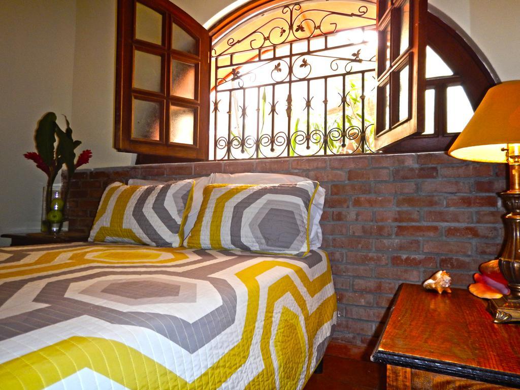 Suite Colonial Santo Domingo Phòng bức ảnh